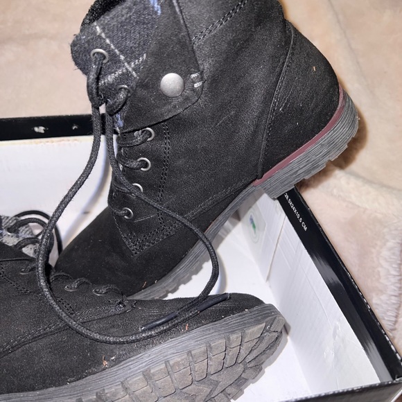 ROCK & CANDY BOOTS - Picture 2 of 12